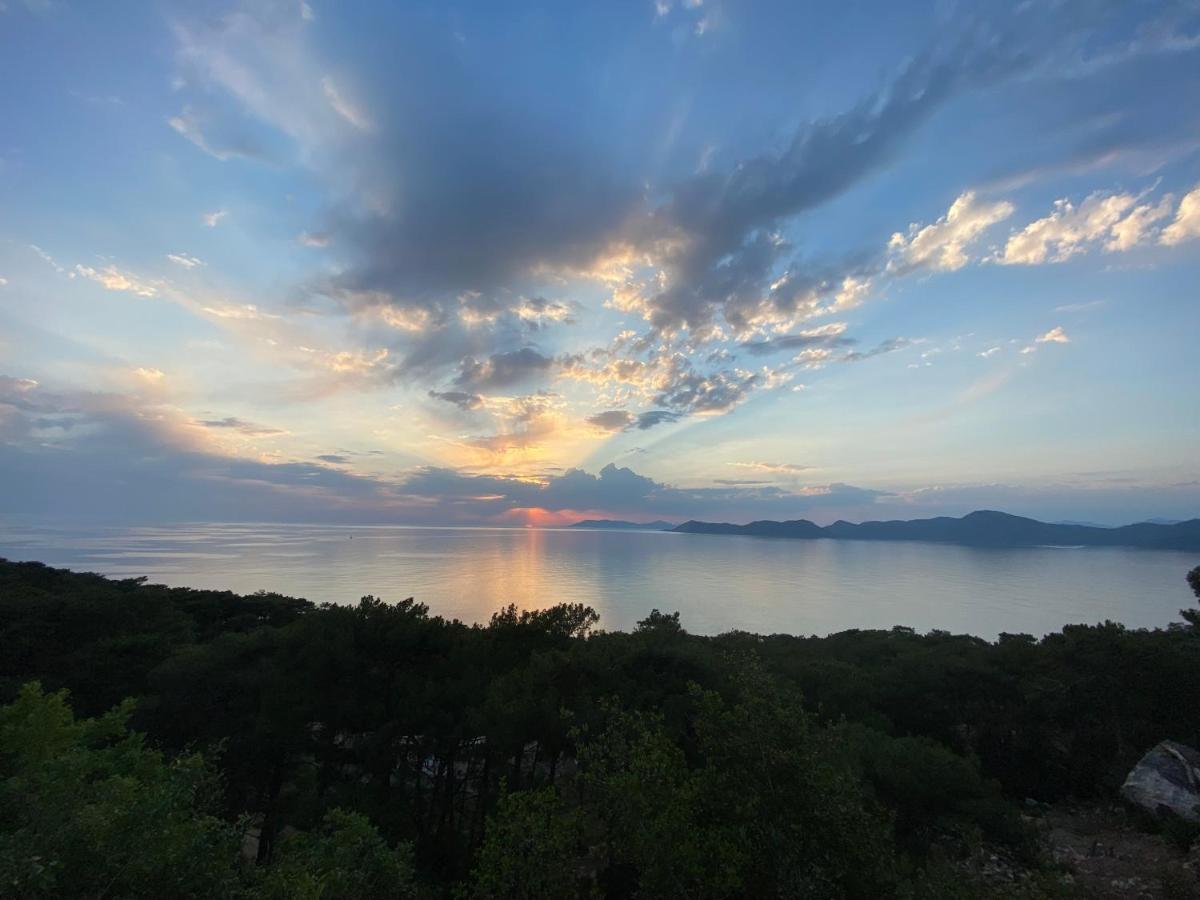 Apartmán Casa Roja Cedit Exteriér fotografie