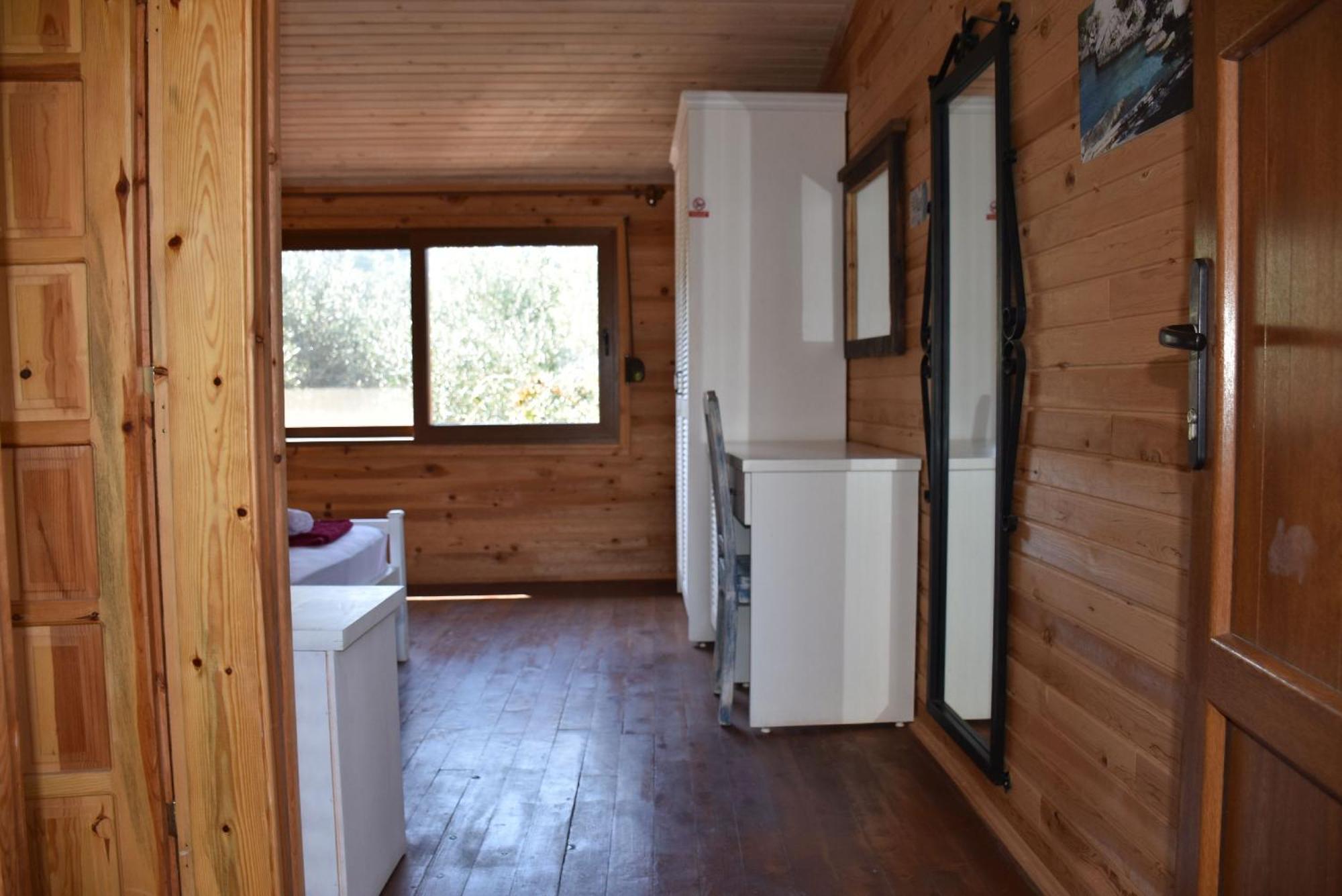 Apartmán Casa Roja Cedit Pokoj fotografie